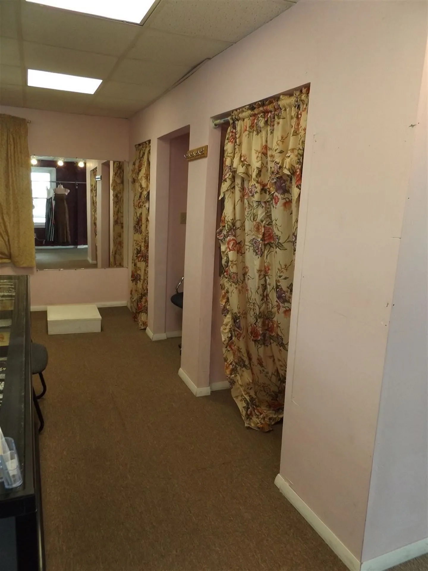 6 Kinsley Street Nashua NH 03060