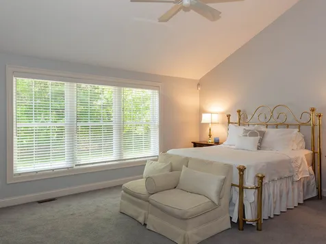 107 Hampton Meadow Hampton NH 03842