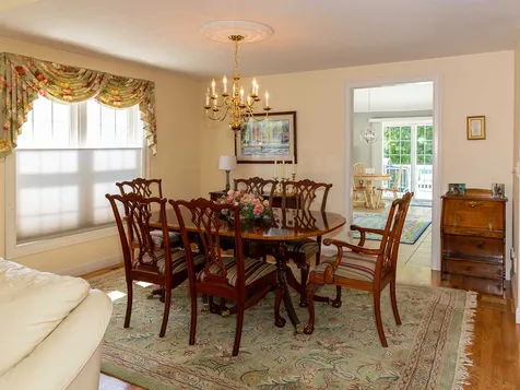 107 Hampton Meadow Hampton NH 03842