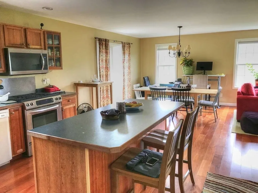 493 Ferry Road Charlotte VT 05445