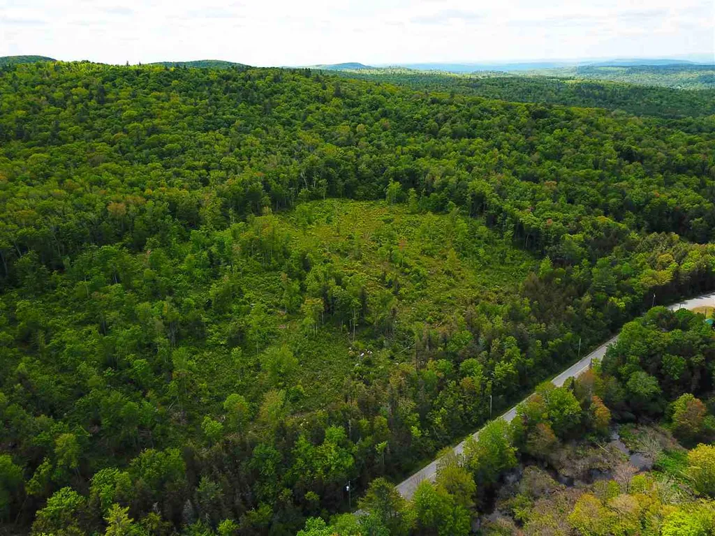 119 Henderson Road Nelson NH 03457