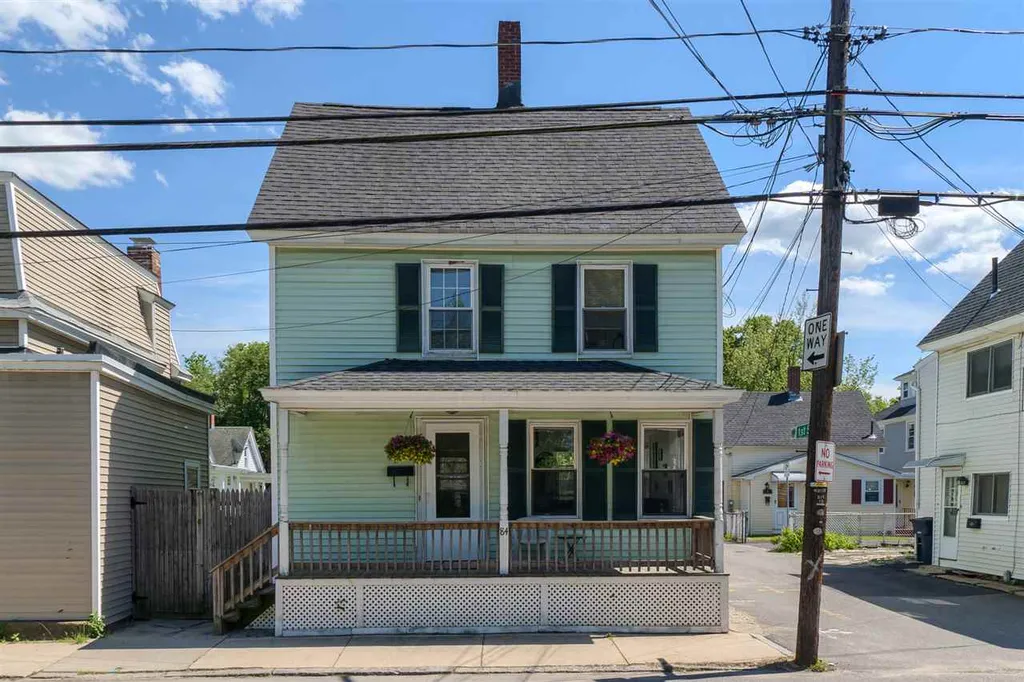 84 Ledge Street Nashua NH 03060