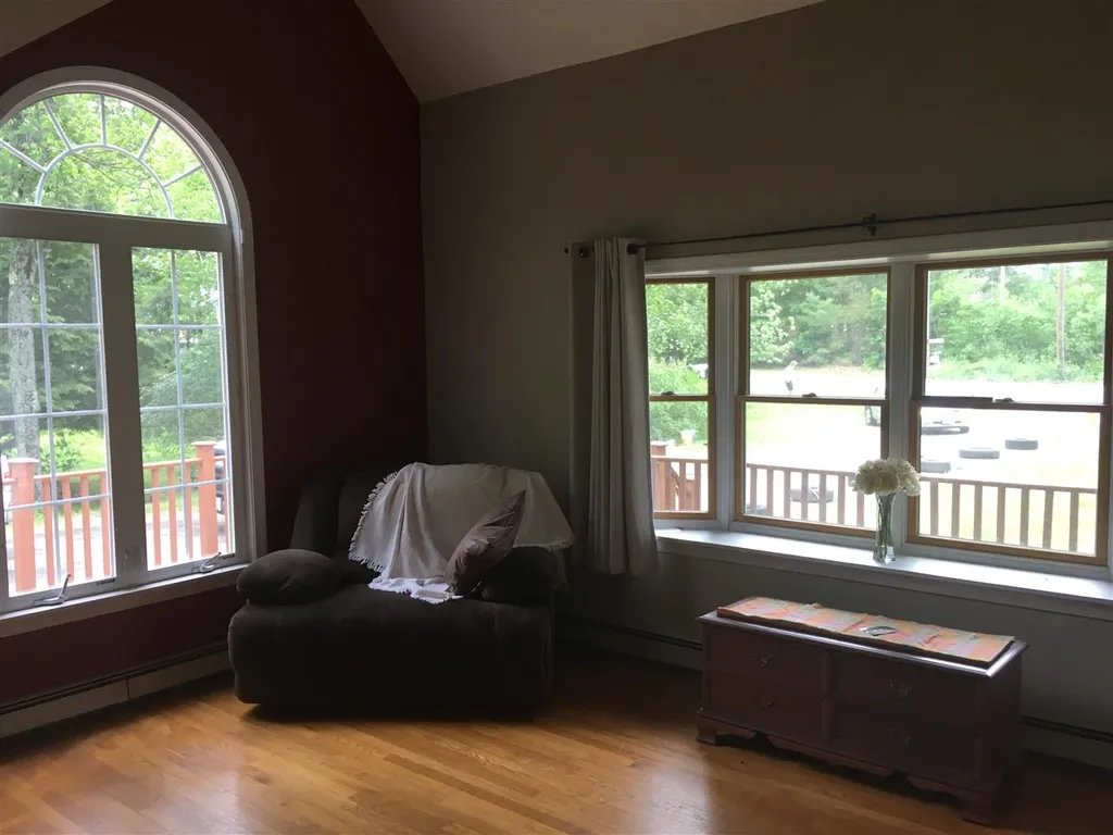 32 Old Dover Road Rochester NH 03867