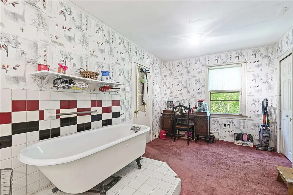 485 Pickering Road Rochester NH 03867