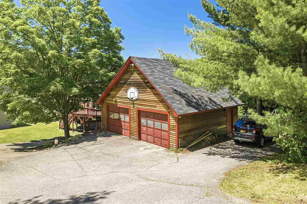 485 Pickering Road Rochester NH 03867