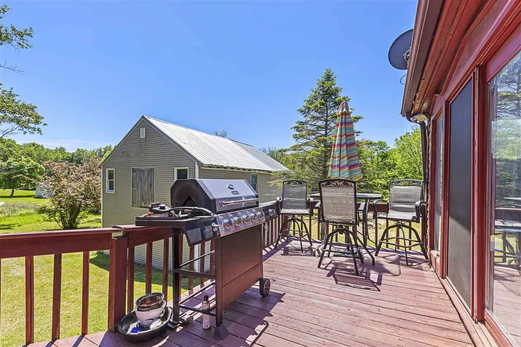 485 Pickering Road Rochester NH 03867