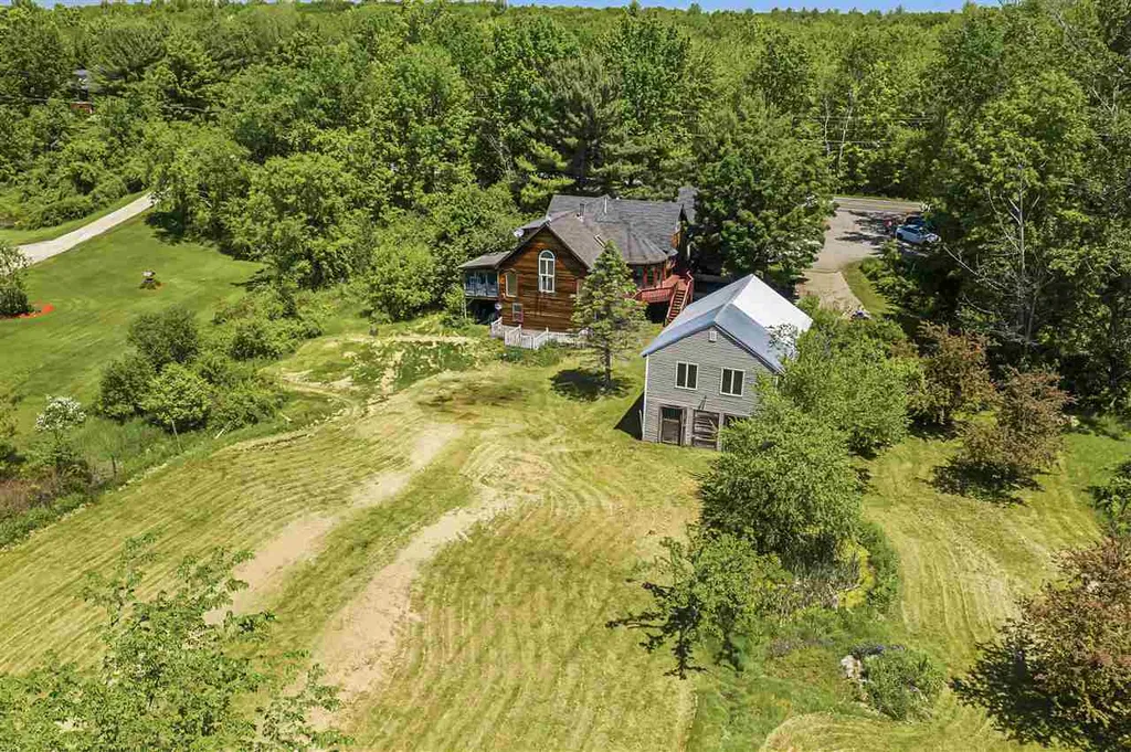 485 Pickering Road Rochester NH 03867