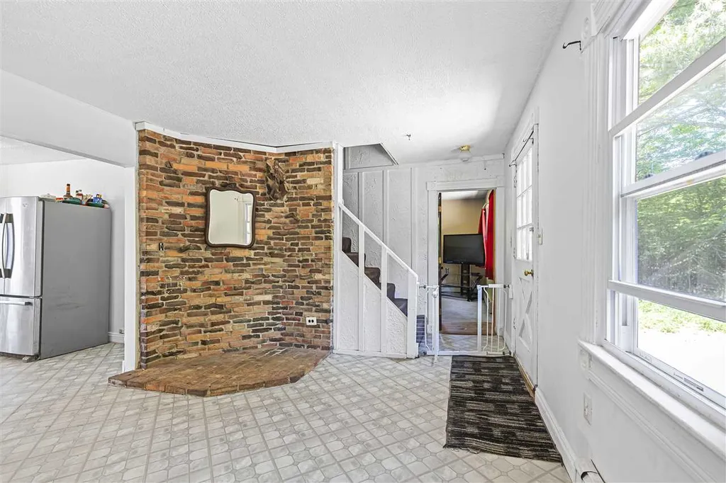 485 Pickering Road Rochester NH 03867