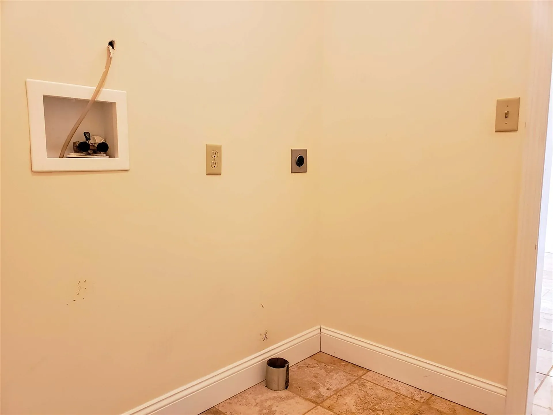 6 Rae Brook Road Hooksett NH 03106