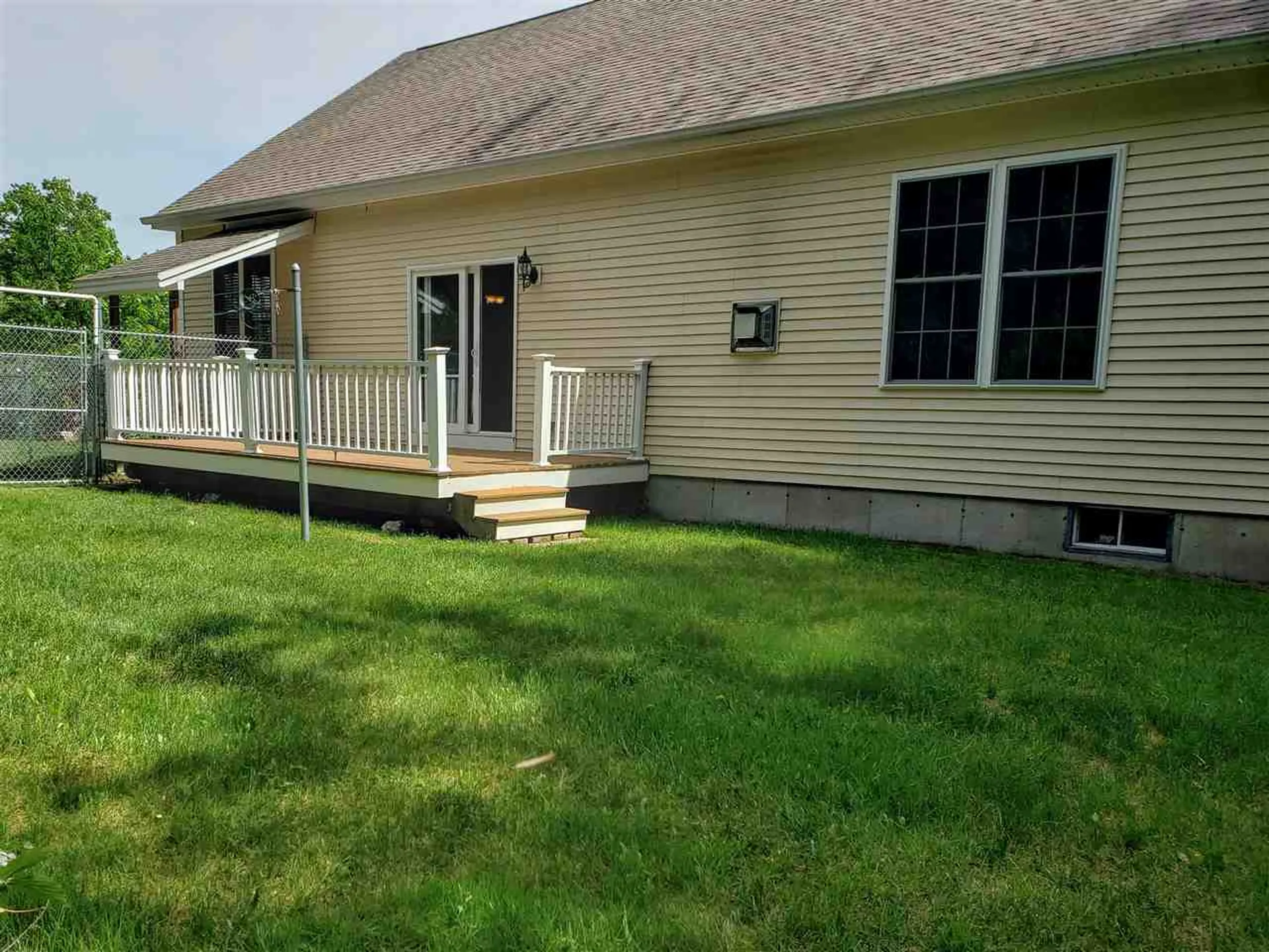 6 Rae Brook Road Hooksett NH 03106