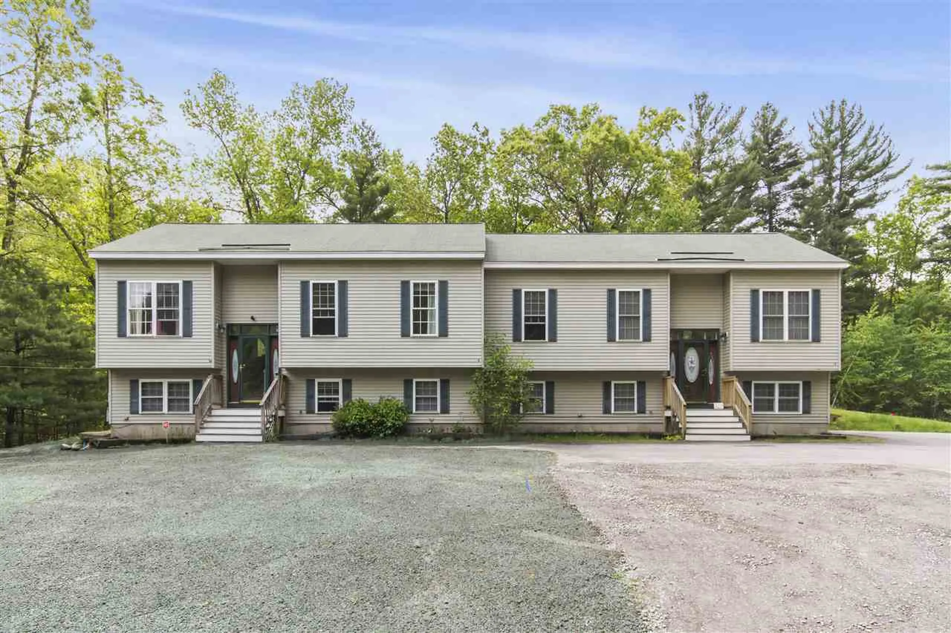 39 Boyd Road Hudson NH 03051