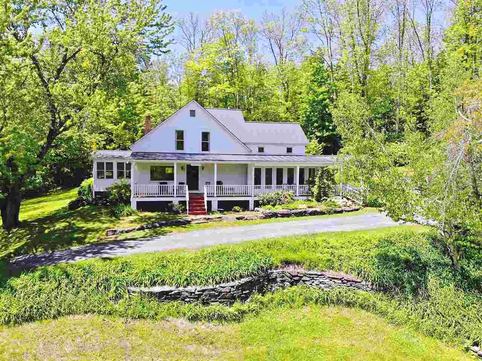 790 West Hill Road Warren VT 05674