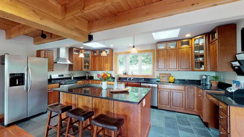 25 Carter Hill Road Concord NH 03303