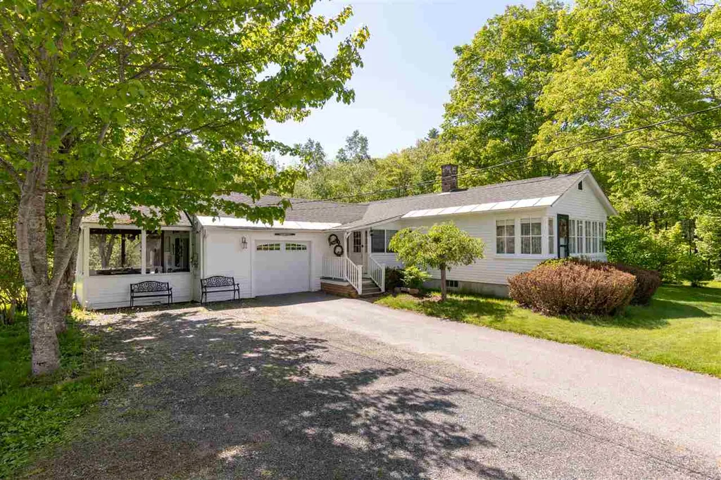207 Bean Road Moultonborough, NH Real Estate Property MLS 4757846