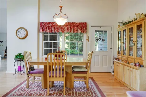 5 Locke Mill Drive Litchfield NH 03052