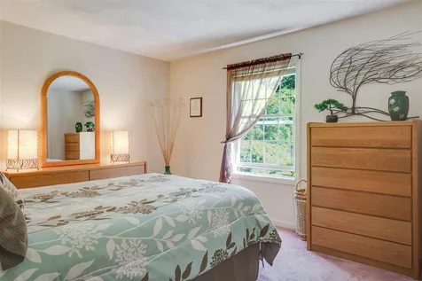 5 Locke Mill Drive Litchfield NH 03052