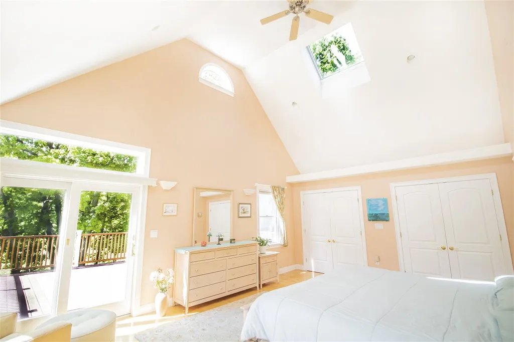 44 Pioneer Road Rye NH 03870