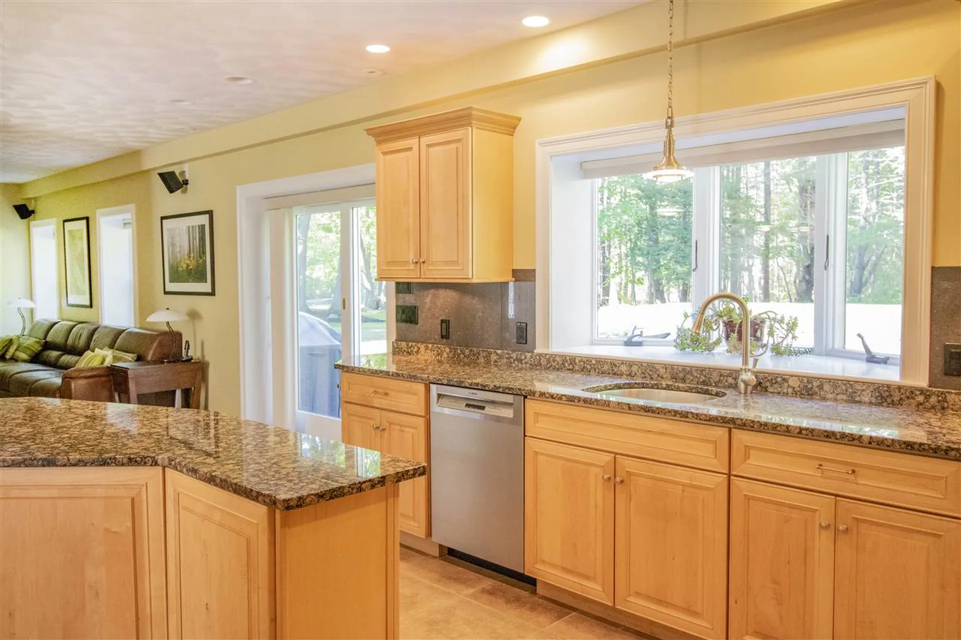 44 Pioneer Road Rye NH 03870