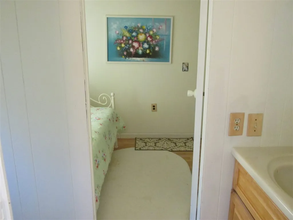 2433 Tatnic Road Wells ME 04090