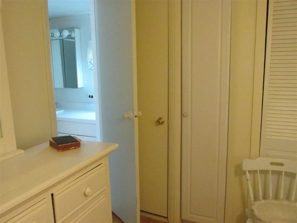 2433 Tatnic Road Wells ME 04090