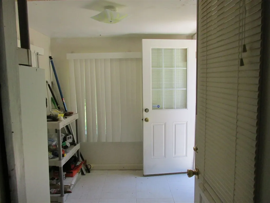 2433 Tatnic Road Wells ME 04090