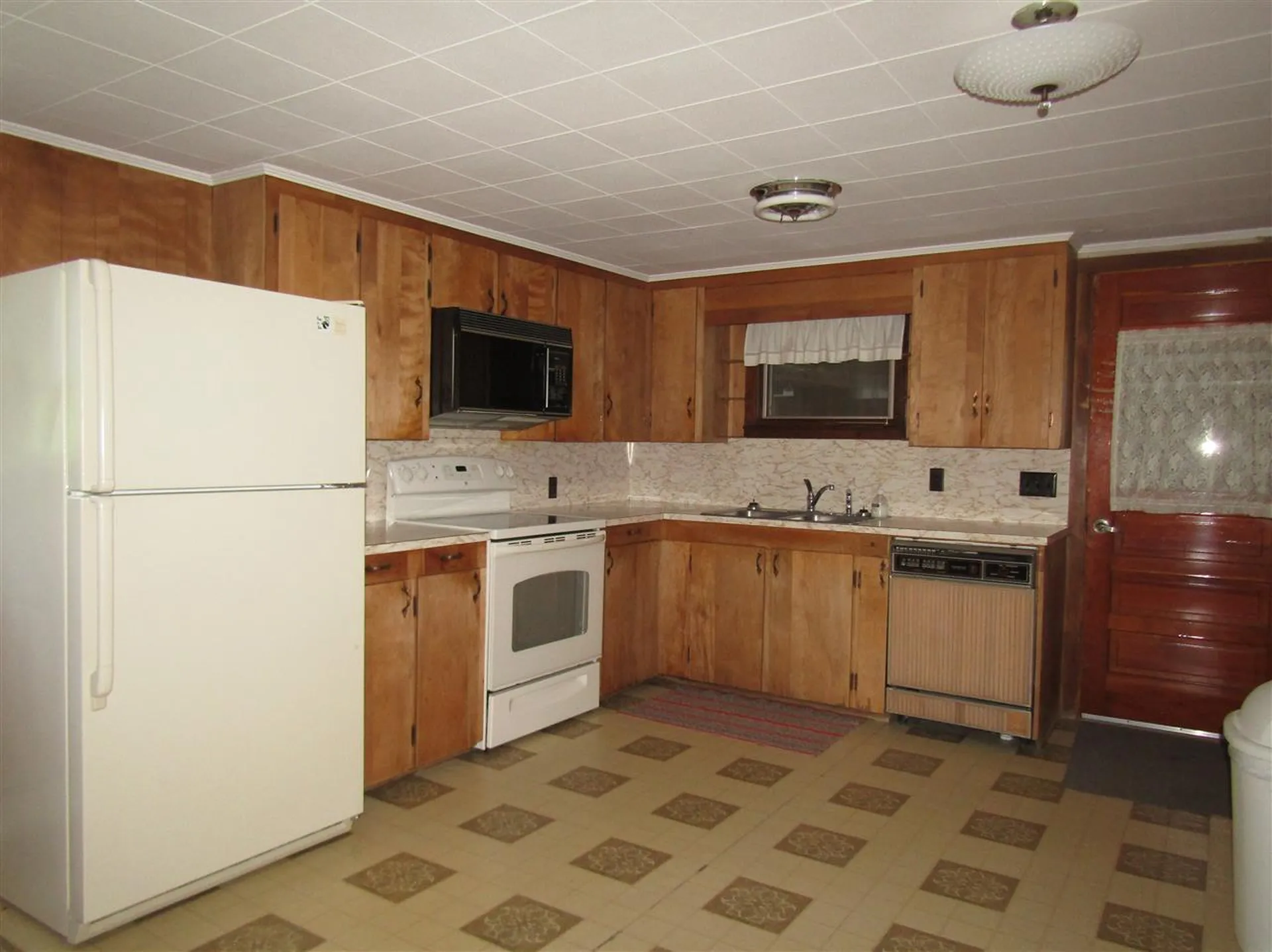 14 Us Route 3 Clarksville NH 03592