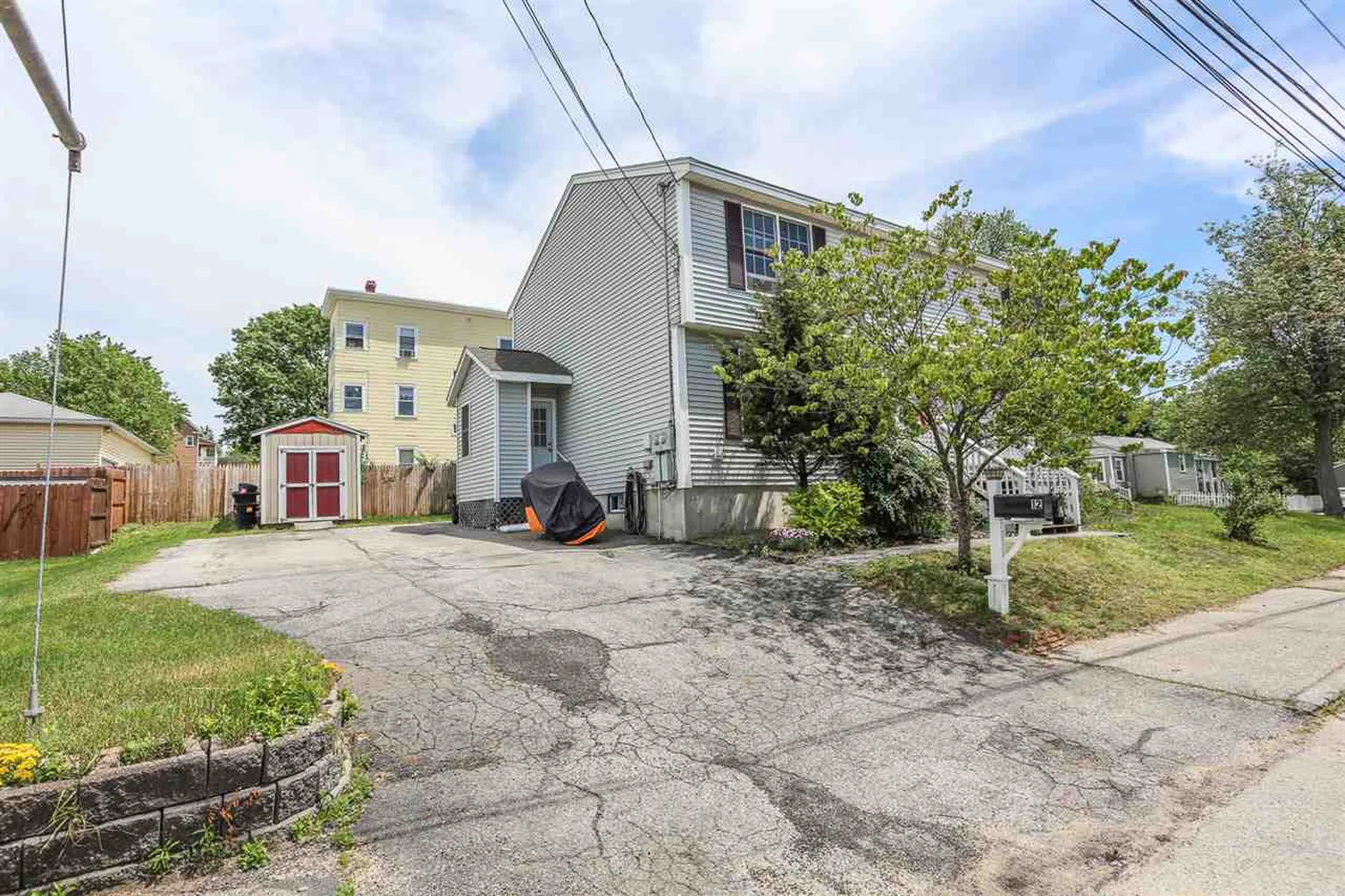 8 Oliver Street Manchester NH 03103