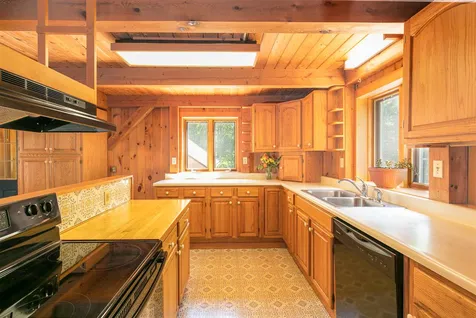 28 Ray Road Dunbarton NH 03046