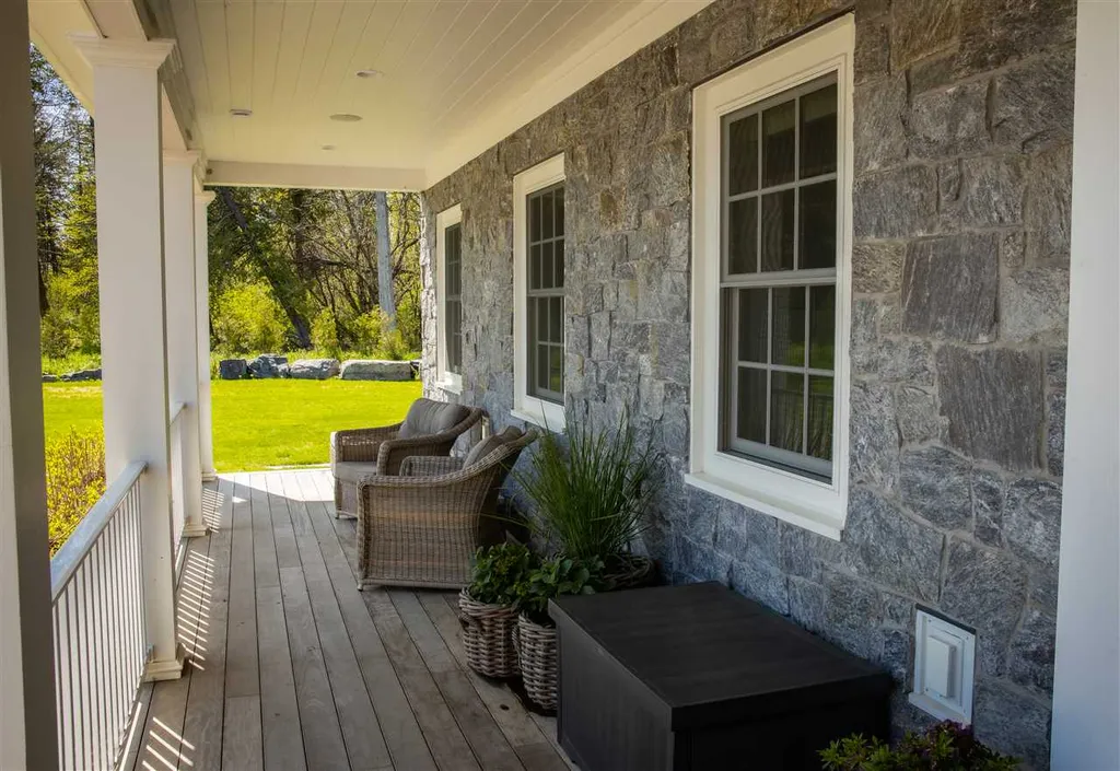 301 West Shore Road South Hero VT 05486
