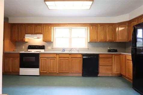 86 Farrow Farm Road Peacham VT 05862