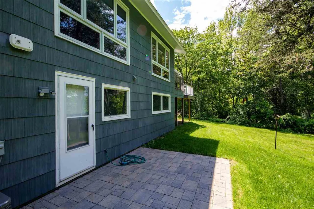 334 Pinehurst Drive Shelburne VT 05482