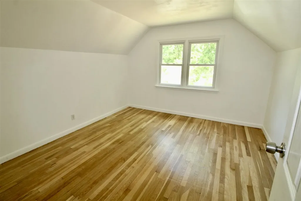 16 East Chamberlain Road Merrimack NH 03054