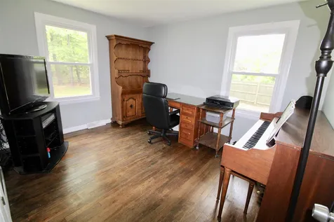 16 East Chamberlain Road Merrimack NH 03054