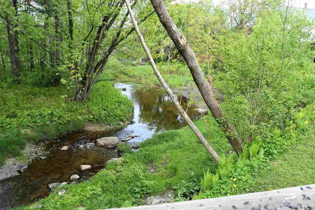 7 Water Street Lancaster NH 03584