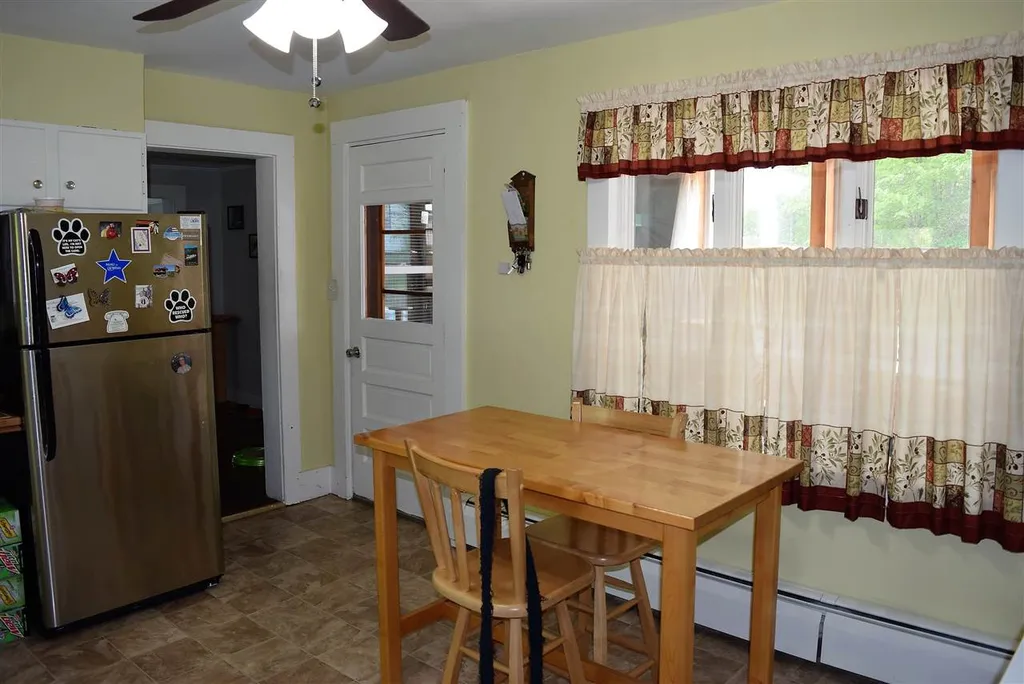 7 Water Street Lancaster NH 03584