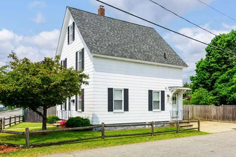 165 Lake Street Nashua NH 03060