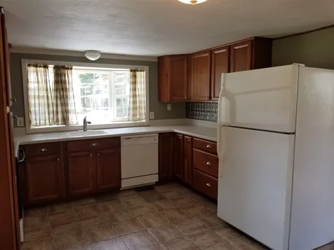 12 Crestwood Drive Concord NH 03301