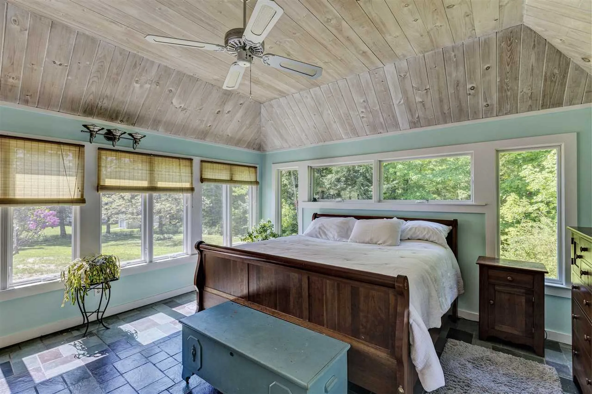 742 Seamans Road New London NH 03257