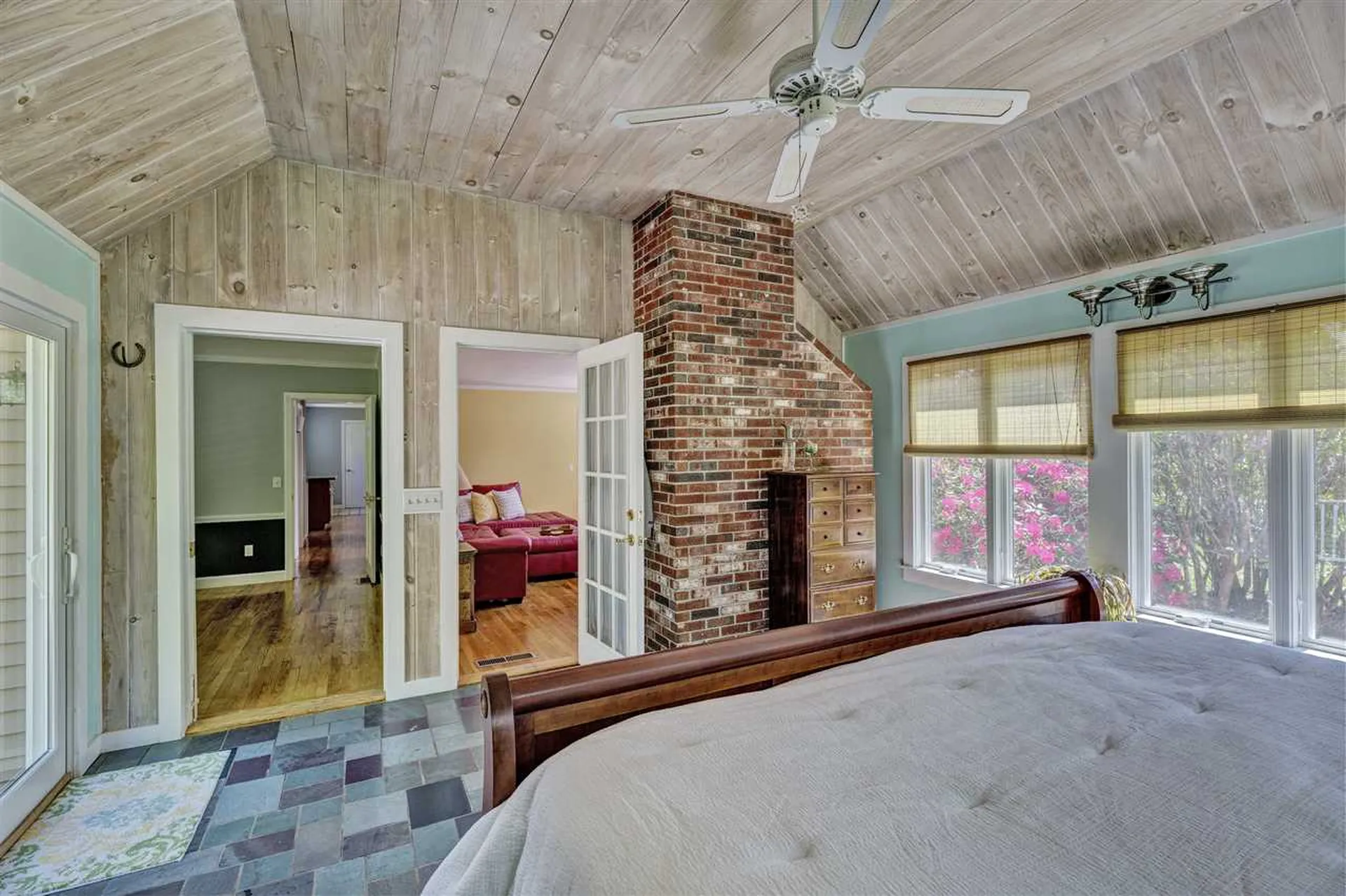 742 Seamans Road New London NH 03257