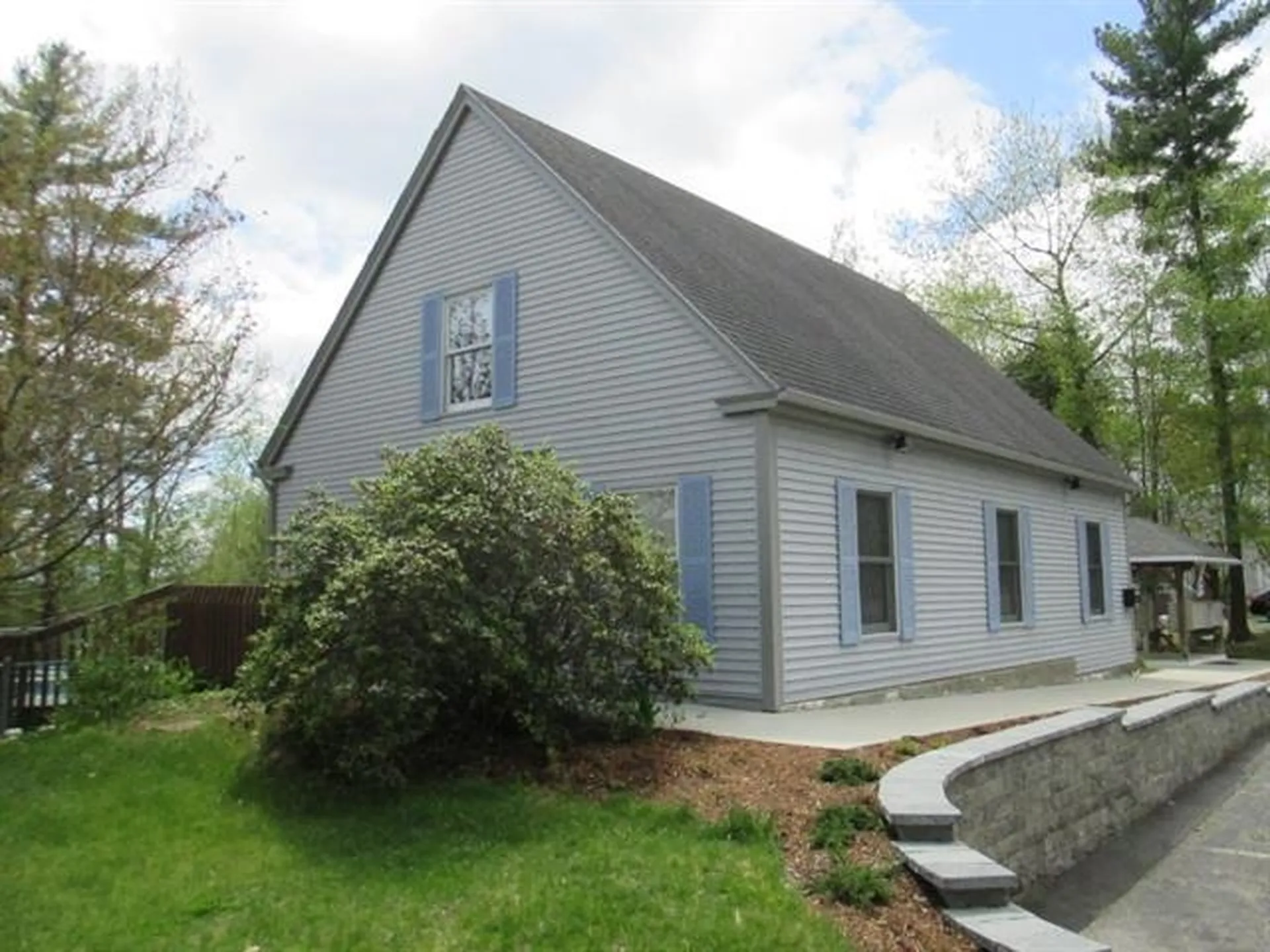 64 Meetinghouse Road Keene NH 03431