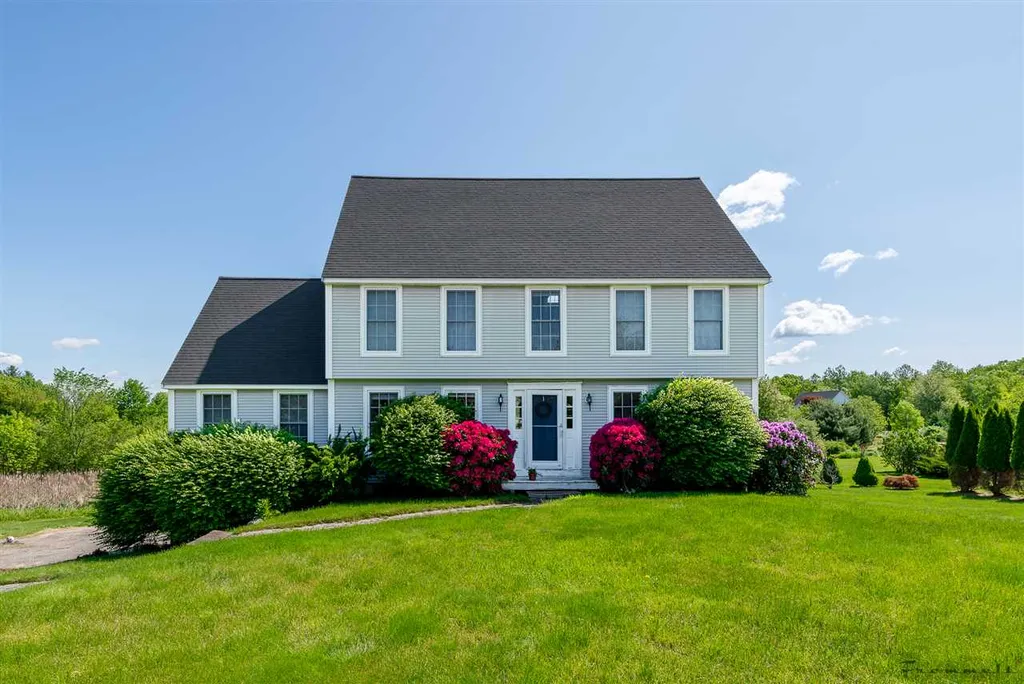1 Strawberry Lane Stratham NH 03885