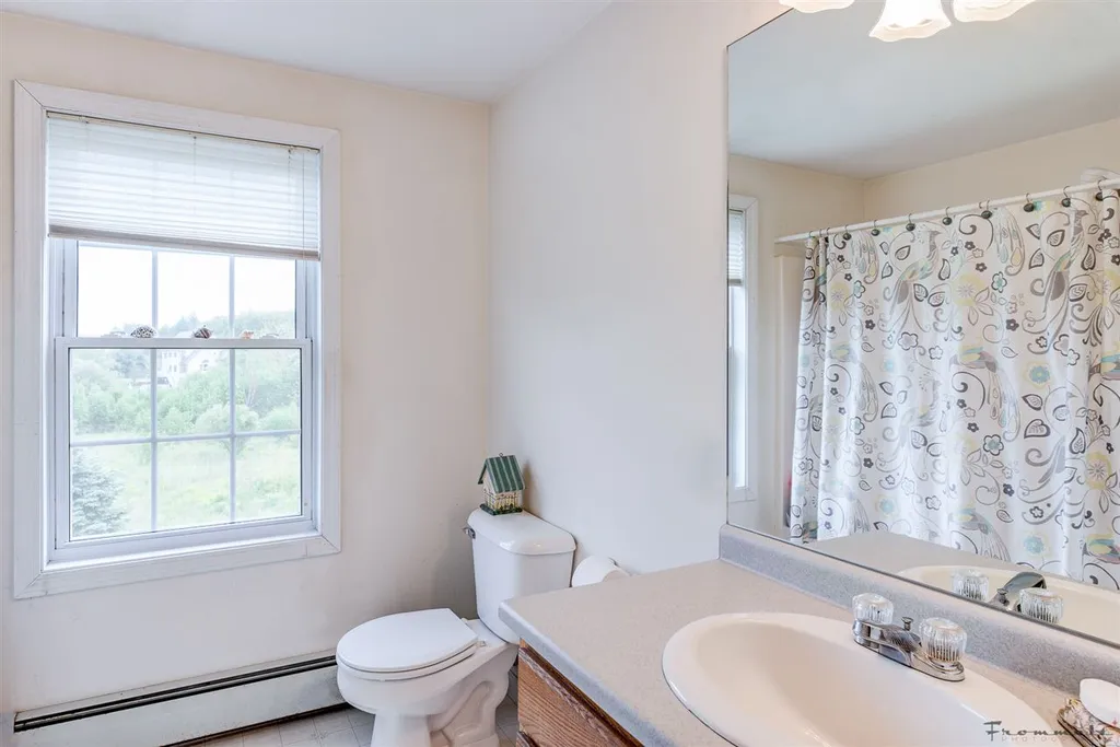 1 Strawberry Lane Stratham NH 03885