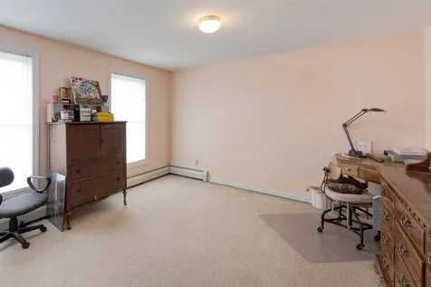 1 Strawberry Lane Stratham NH 03885