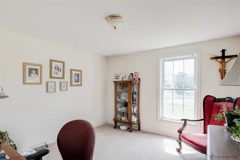1 Strawberry Lane Stratham NH 03885