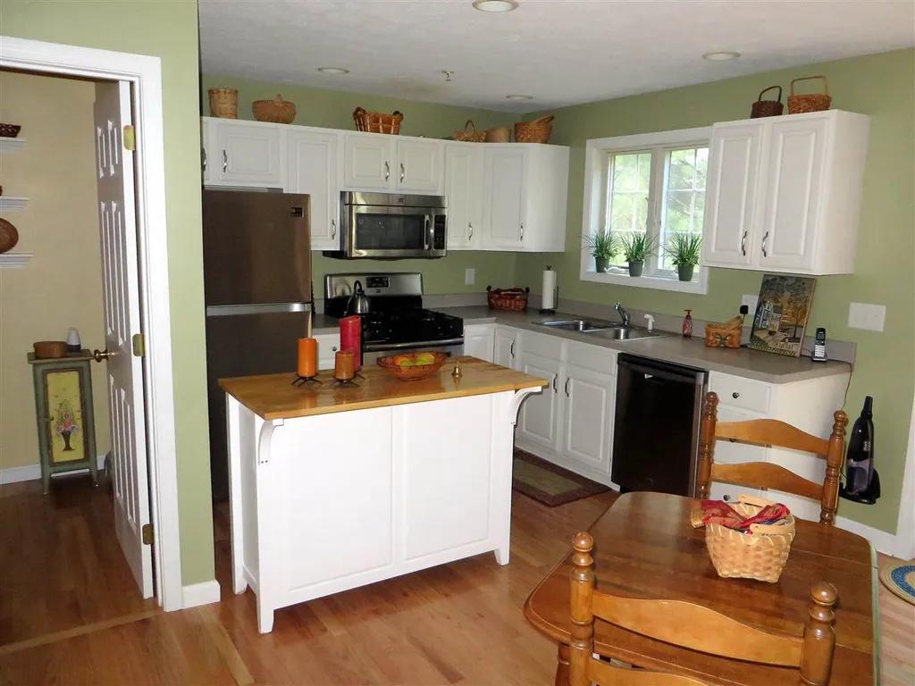56 Crown Point Drive Dover NH 03820