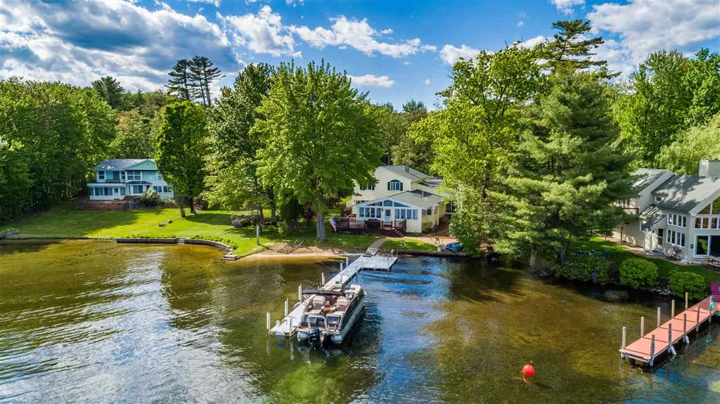19 Cummings Cove Road Meredith NH 03253