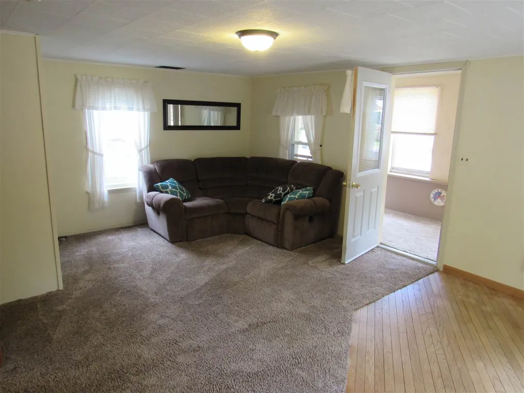 36 Washington Street Gorham NH 03581