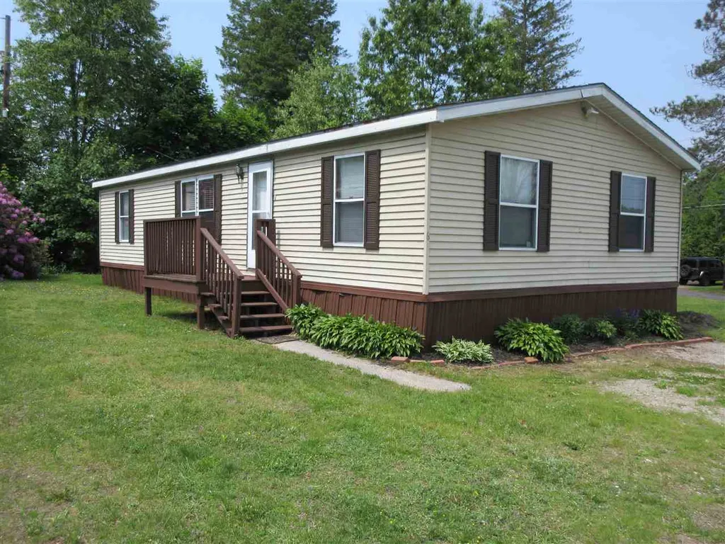 529 Nashua Street Milford NH 03055