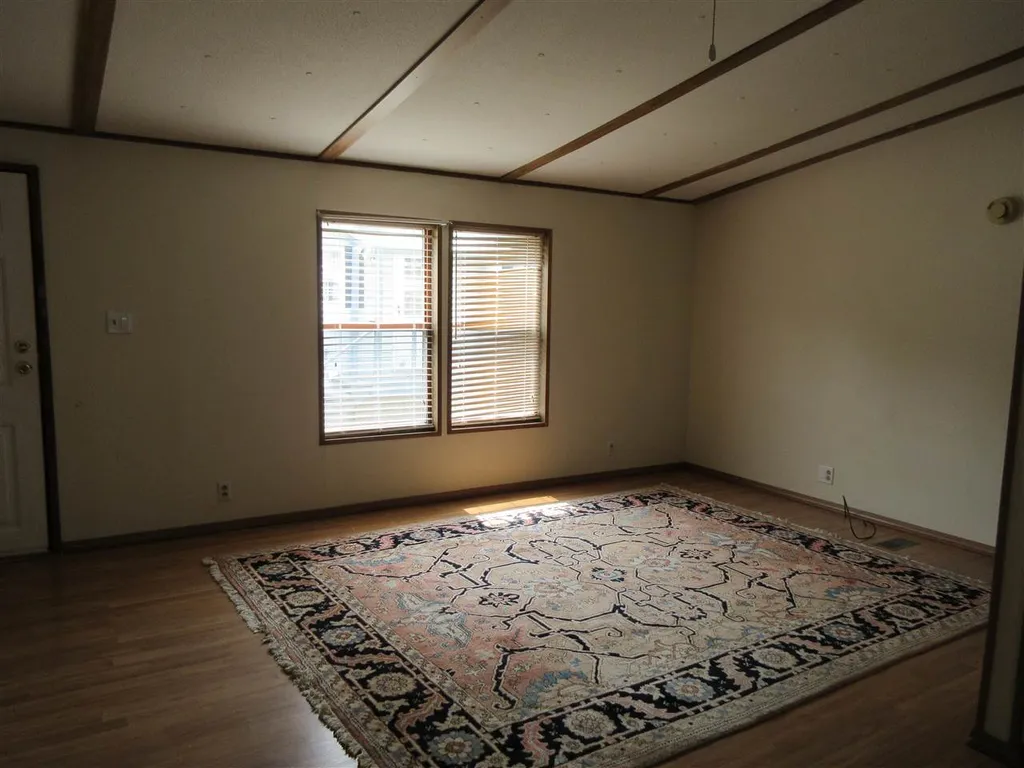 529 Nashua Street Milford NH 03055