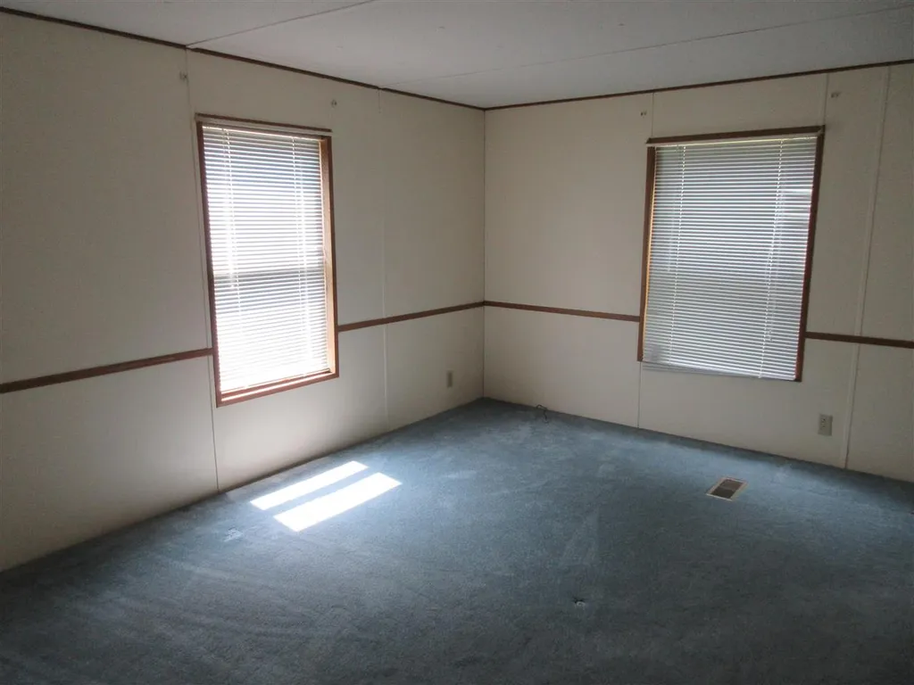 529 Nashua Street Milford NH 03055